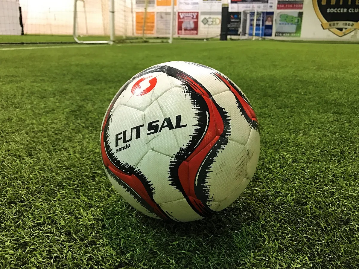 What Size is a Futsal Ball: Understanding the Dimensions of Futsal Balls缩略图