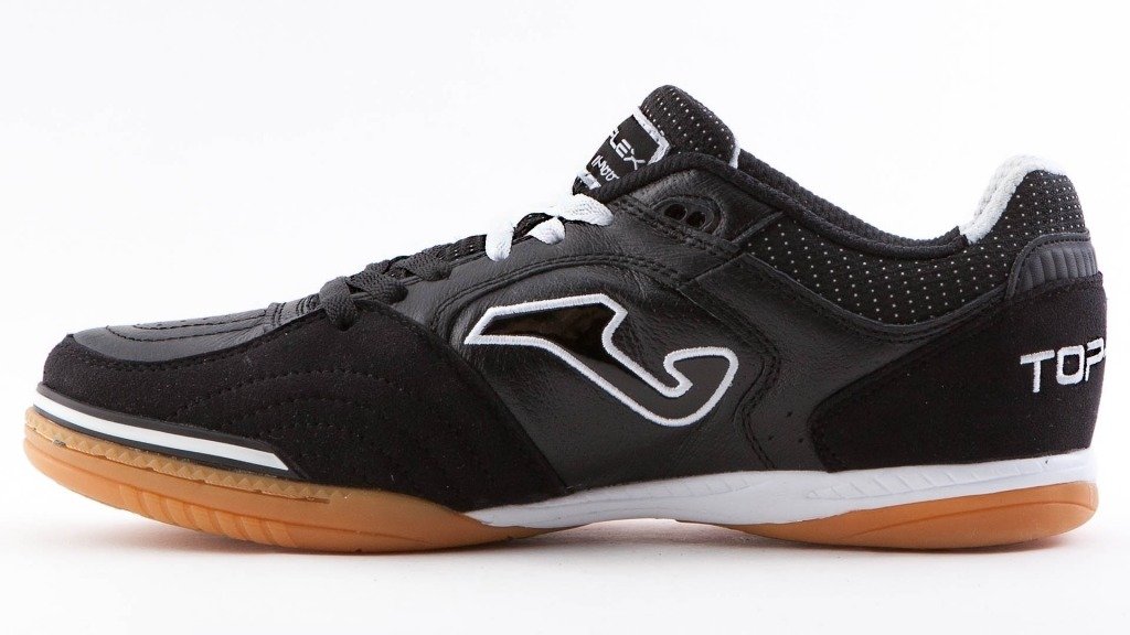 Indoor Futsal Shoes: Essential Footwear for Indoor Soccer缩略图