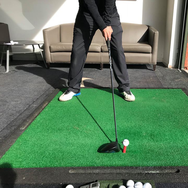 	
golf ball placement in stance