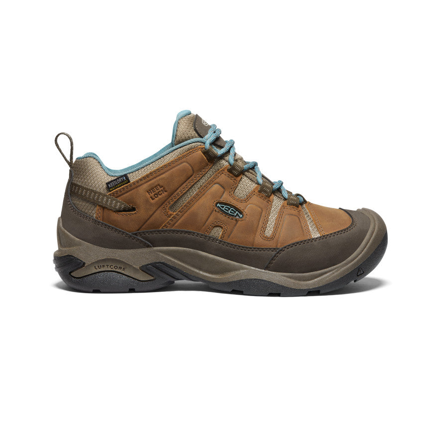 	
hike footwear