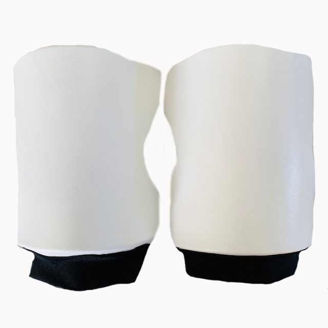 	
knee pads