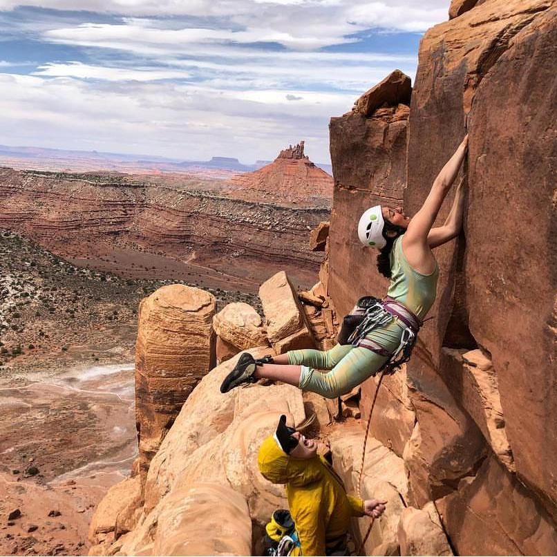 what to wear to rock climbing