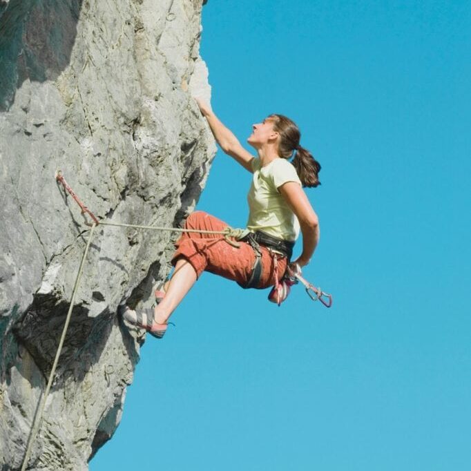 what muscles does rock climbing work
